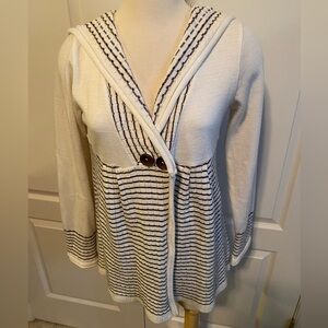 Tricot Joli Brown White Hooded Sweater with 2 Buttons Sz L (fits like a Medium)
